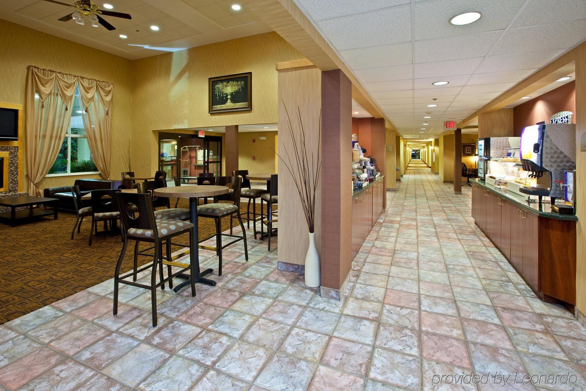 Holiday Inn Express Hotel & Suites Cincinnati-North/Sharonville Restaurante foto